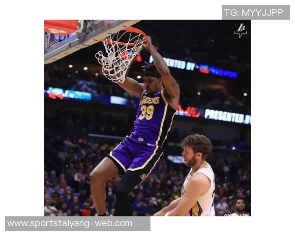 博雷戈透露锡安训练状态良好未来是否参与背靠背待定